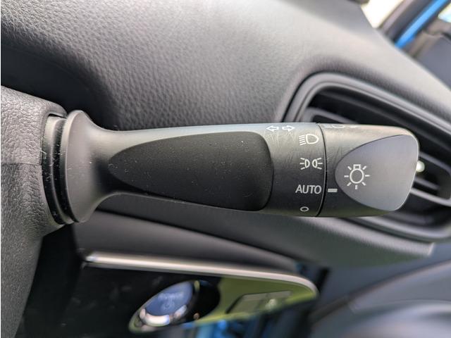 プリウス S 後期型/トヨタセーフティーセンス/LDA/PKSB/レーダークルーズコントロール/オートハイビーム/ナビ/TV/バックカメラ/スマートキー/プッシュスタート/社外15インチAアルミ/LEDヘッドライト(34枚目)