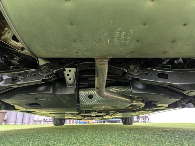 プリウス S 後期型/トヨタセーフティーセンス/LDA/PKSB/レーダークルーズコントロール/オートハイビーム/ナビ/TV/バックカメラ/スマートキー/プッシュスタート/社外15インチAアルミ/LEDヘッドライト(74枚目)