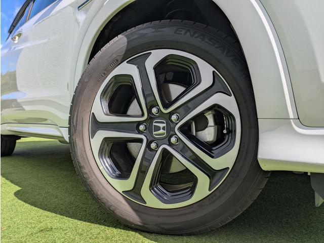 ヴェゼル ハイブリッドZ あんしんパッケージ/コンフォートビューパッケージ/純正ナビ/TV/フロント・バックカメラ/Bluetooth/シートヒーター/ルーフレール/ハーフレザーシート/17インチアルミ/スマートキー/LED(8枚目)