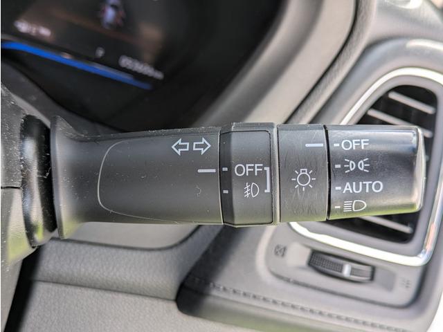 ヴェゼル ハイブリッドZ あんしんパッケージ/コンフォートビューパッケージ/純正ナビ/TV/フロント・バックカメラ/Bluetooth/シートヒーター/ルーフレール/ハーフレザーシート/17インチアルミ/スマートキー/LED(33枚目)