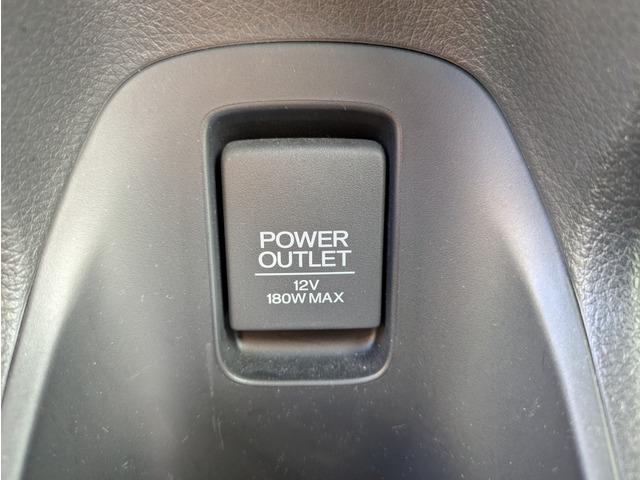 ヴェゼル ハイブリッドZ あんしんパッケージ/コンフォートビューパッケージ/純正ナビ/TV/フロント・バックカメラ/Bluetooth/シートヒーター/ルーフレール/ハーフレザーシート/17インチアルミ/スマートキー/LED(72枚目)