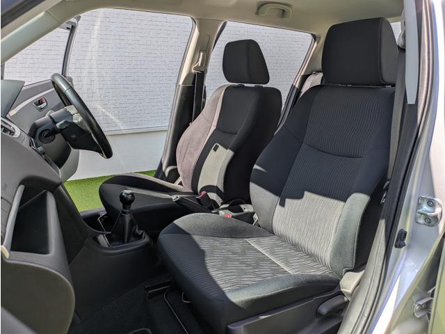 スイフト ＸＬ　５速ＭＴ／プッシュスタート／スマートキー／ＫＥＮＷＯＯＤミュージックエディター／ヘッドライトレベライザー／オートエアコン／純正１６インチアルミ／電格ミラー／リアプライバシーガラス（43枚目）