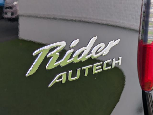 ＮＶ３５０キャラバンバン ロングライダープレミアムＧＸ　ベッドキット／５ＺＩＧＥＮ　ＫＯＭＡ　１５インチ／リアクーラー／リアヒーター／Ｐａｎａｓｏｎｉｃ製ナビ／フルセグＴＶ／Ｂｌｕｅｔｏｏｔｈ／ＥＴＣ／両側スライドドア／ハーフレザーシート／インテリキー（32枚目）