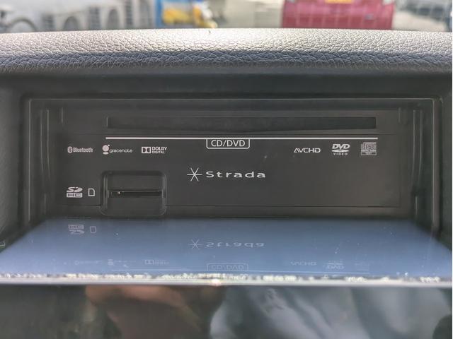 ＮＶ３５０キャラバンバン ロングライダープレミアムＧＸ　ベッドキット／５ＺＩＧＥＮ　ＫＯＭＡ　１５インチ／リアクーラー／リアヒーター／Ｐａｎａｓｏｎｉｃ製ナビ／フルセグＴＶ／Ｂｌｕｅｔｏｏｔｈ／ＥＴＣ／両側スライドドア／ハーフレザーシート／インテリキー（52枚目）