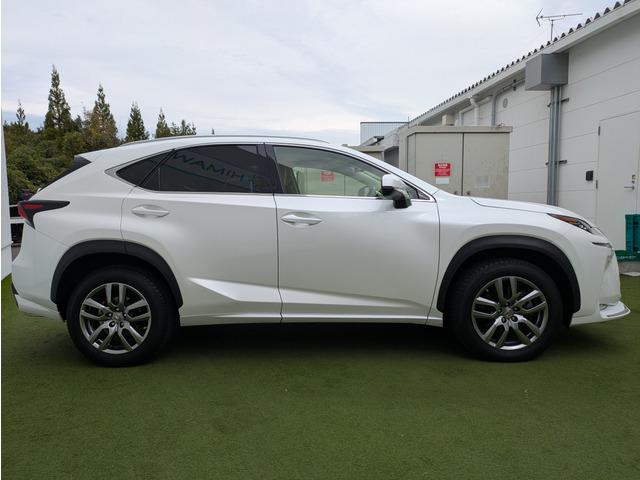 NX NX200t Iパッケージ ベージュ革シート/オプション純正18インチアルミ/メーカーナビ/TV/バックカメラ/サイドビュー/3眼LEDヘッドライト/D席メモリー付パワーシート/クルーズコントロール/パドルシフト(21枚目)