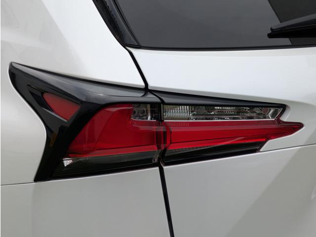 NX NX200t Iパッケージ ベージュ革シート/オプション純正18インチアルミ/メーカーナビ/TV/バックカメラ/サイドビュー/3眼LEDヘッドライト/D席メモリー付パワーシート/クルーズコントロール/パドルシフト(29枚目)