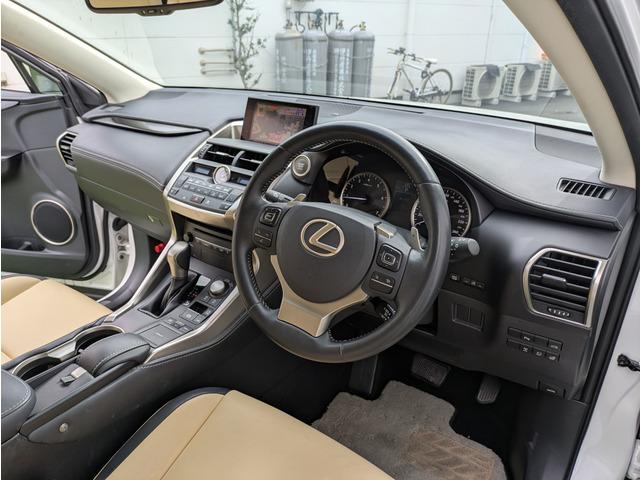 NX NX200t Iパッケージ ベージュ革シート/オプション純正18インチアルミ/メーカーナビ/TV/バックカメラ/サイドビュー/3眼LEDヘッドライト/D席メモリー付パワーシート/クルーズコントロール/パドルシフト(58枚目)