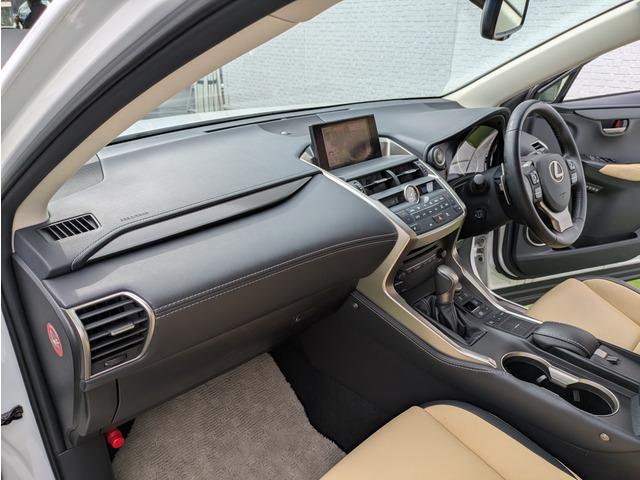 NX NX200t Iパッケージ ベージュ革シート/オプション純正18インチアルミ/メーカーナビ/TV/バックカメラ/サイドビュー/3眼LEDヘッドライト/D席メモリー付パワーシート/クルーズコントロール/パドルシフト(59枚目)