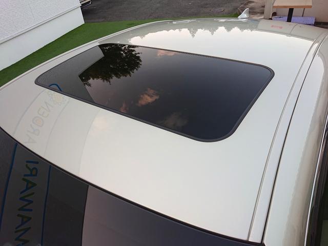 ＥＳ ＥＳ３００ｈ　バージョンＬ　ムーンルーフ／ベージュ革シート／セーフティシステムプラス／ＢＳＭ／ＰＫＳＡ／カラーヘッドアップディスプレイ／純正１８インチアルミ／３眼ＬＥＤヘッドライト／パノラミックビューモニター／ナビ／ＴＶ（16枚目）