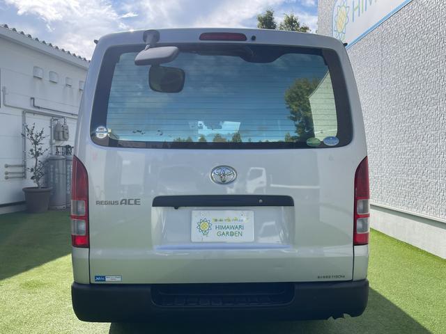 レジアスエースバン ＤＸ　５ドア／ディーゼルターボ／両側スライドドア／ＰＣＳ／ＬＤＡ／オートハイビーム／ＬＥＤヘッドライト／純正ナビ／ＴＶ／バックカメラ／ビルトインＥＴＣ／Ｂｌｕｅｔｏｏｔｈ／トラクションコントロール（6枚目）