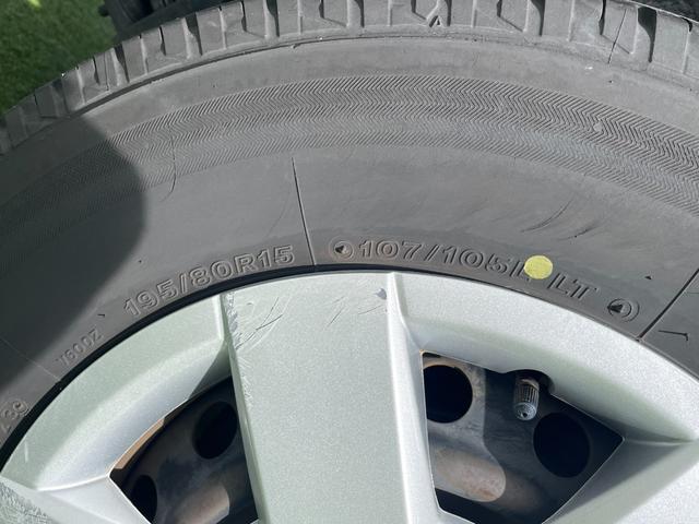 レジアスエースバン ＤＸ　５ドア／ディーゼルターボ／両側スライドドア／ＰＣＳ／ＬＤＡ／オートハイビーム／ＬＥＤヘッドライト／純正ナビ／ＴＶ／バックカメラ／ビルトインＥＴＣ／Ｂｌｕｅｔｏｏｔｈ／トラクションコントロール（68枚目）