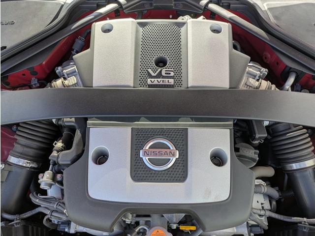 フェアレディZ ベースグレード V6エンジン/純正18インチアルミ/純正HDDナビ/TV/バックカメラ/Bluetooth/ETC/スマートキー/プッシュスタート/ドライブレコーダー/トラクションコントロール/パドルシフト(9枚目)