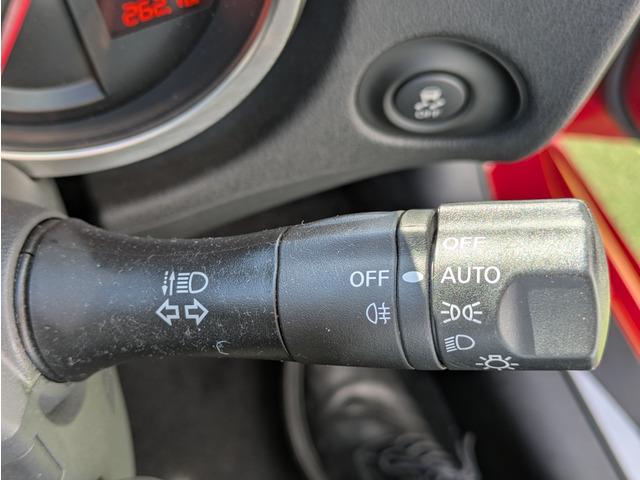 フェアレディZ ベースグレード V6エンジン/純正18インチアルミ/純正HDDナビ/TV/バックカメラ/Bluetooth/ETC/スマートキー/プッシュスタート/ドライブレコーダー/トラクションコントロール/パドルシフト(27枚目)