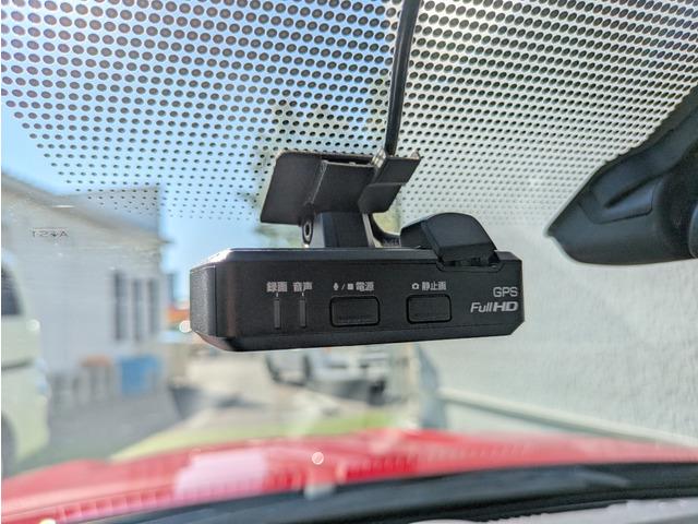 フェアレディZ ベースグレード V6エンジン/純正18インチアルミ/純正HDDナビ/TV/バックカメラ/Bluetooth/ETC/スマートキー/プッシュスタート/ドライブレコーダー/トラクションコントロール/パドルシフト(42枚目)