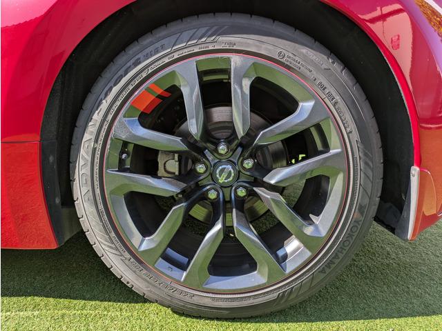 フェアレディZ ベースグレード V6エンジン/純正18インチアルミ/純正HDDナビ/TV/バックカメラ/Bluetooth/ETC/スマートキー/プッシュスタート/ドライブレコーダー/トラクションコントロール/パドルシフト(64枚目)