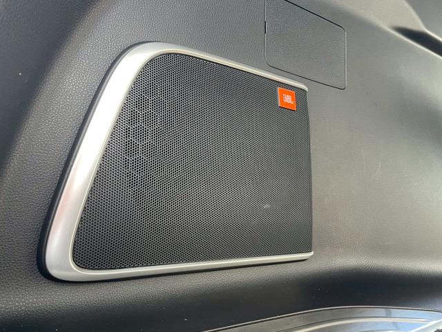 ハリアー Ｚ　ワンオーナー／ＪＢＬ／メーカーナビ／フルセグ／パノラミックビューモニター／ハーフレザーシート／デジタルインナーミラー／トヨタセーフティーセンス／ＢＳＭ／リアガラスフィルム／ＬＥＤヘッドライト（9枚目）