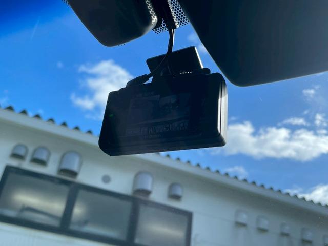 ハリアー Ｚ　ワンオーナー／ＪＢＬ／メーカーナビ／フルセグ／パノラミックビューモニター／ハーフレザーシート／デジタルインナーミラー／トヨタセーフティーセンス／ＢＳＭ／リアガラスフィルム／ＬＥＤヘッドライト（41枚目）