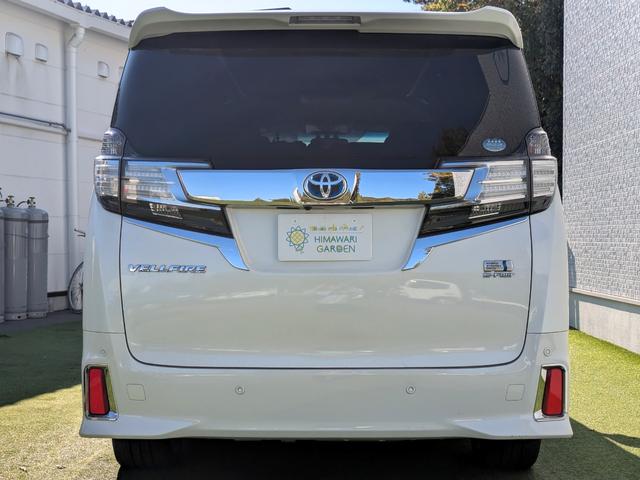 ヴェルファイアハイブリッド ＺＲ　６人乗り／トヨタセーフティーセンス／純正大画面ナビ／フルセグ／パノラミックビューモニター／両側パワースライドドア／ＬＥＤヘッドライト／ＬＥＤヘッドライト／社外２０インチアルミ／スマートキー（19枚目）