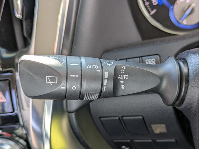 ヴェルファイアハイブリッド ＺＲ　６人乗り／トヨタセーフティーセンス／純正大画面ナビ／フルセグ／パノラミックビューモニター／両側パワースライドドア／ＬＥＤヘッドライト／ＬＥＤヘッドライト／社外２０インチアルミ／スマートキー（35枚目）