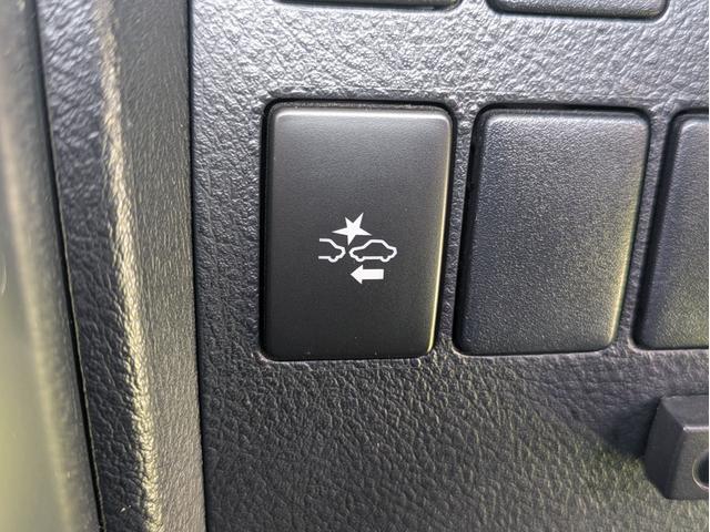 ヴェルファイアハイブリッド ＺＲ　６人乗り／トヨタセーフティーセンス／純正大画面ナビ／フルセグ／パノラミックビューモニター／両側パワースライドドア／ＬＥＤヘッドライト／ＬＥＤヘッドライト／社外２０インチアルミ／スマートキー（41枚目）