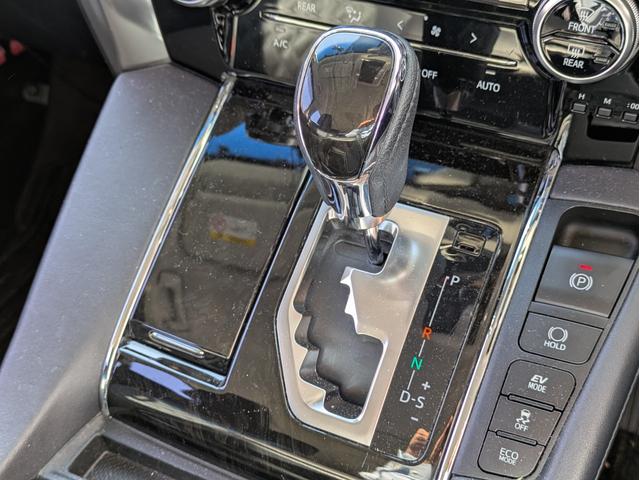 ヴェルファイアハイブリッド ＺＲ　６人乗り／トヨタセーフティーセンス／純正大画面ナビ／フルセグ／パノラミックビューモニター／両側パワースライドドア／ＬＥＤヘッドライト／ＬＥＤヘッドライト／社外２０インチアルミ／スマートキー（49枚目）