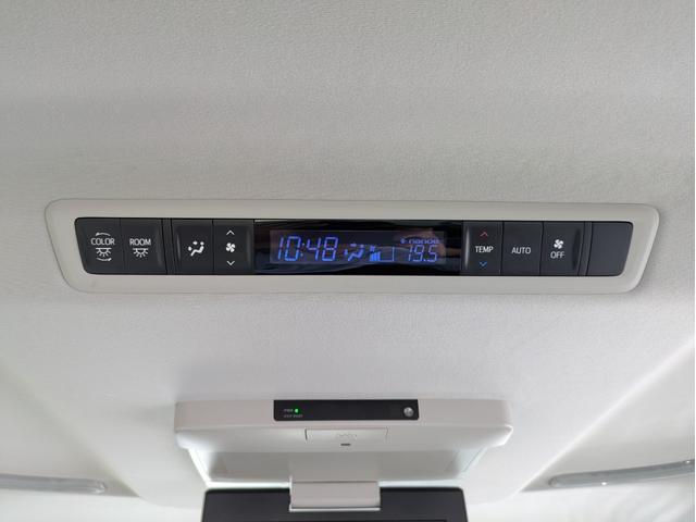 ヴェルファイアハイブリッド ＺＲ　６人乗り／トヨタセーフティーセンス／純正大画面ナビ／フルセグ／パノラミックビューモニター／両側パワースライドドア／ＬＥＤヘッドライト／ＬＥＤヘッドライト／社外２０インチアルミ／スマートキー（70枚目）