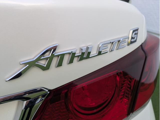 軽自動車から外車まで選び抜かれたお薦め車両を展示中