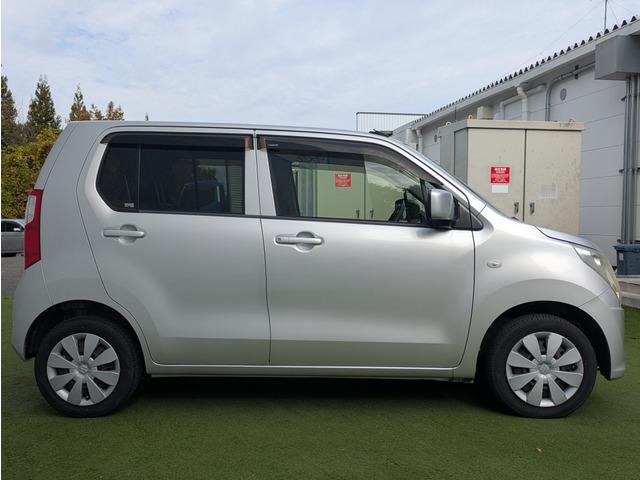 ワゴンＲ ＦＸ　レーダーサポートブレーキ／ドライブレコーダー／ベンチシート／リアプライバシーガラス／ＥＴＣ／横滑り防止装置／アイドリングストップ／オートエアコン／キーレス（16枚目）