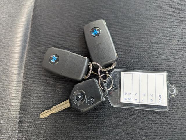 インプレッサスポーツ 2.0i-Sアイサイト アイサイト/社外ナビ/TV/パドルシフト/HIDヘッドライト/ハーフレザーシート/運転席パワーシート/リアプライバシーガラス/オートライト/オートエアコン(12枚目)