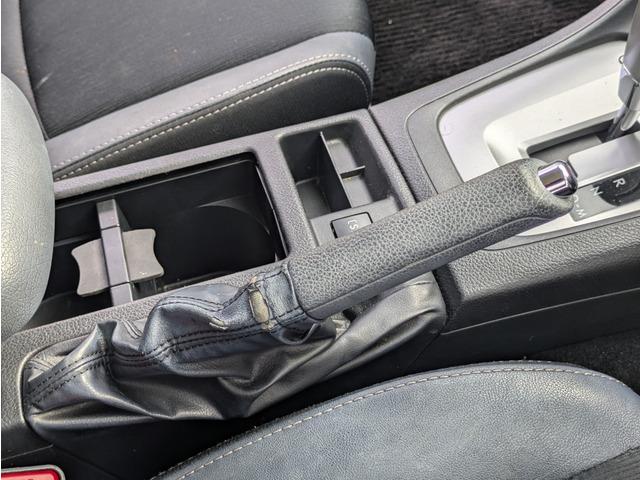 インプレッサスポーツ 2.0i-Sアイサイト アイサイト/社外ナビ/TV/パドルシフト/HIDヘッドライト/ハーフレザーシート/運転席パワーシート/リアプライバシーガラス/オートライト/オートエアコン(50枚目)