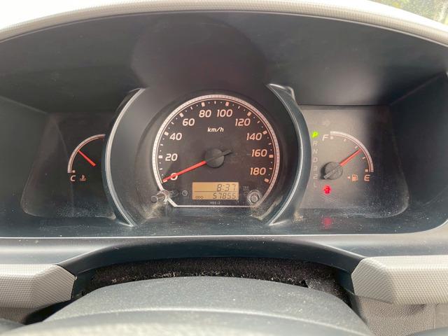 ハイエースバン ロングDX 5ドア/6人乗り/両側スライドドア/社外ナビ/TV/バックカメラ/キーレス/リアガラスフィルム/リア小窓付き/積載量1.25t/4ナンバーサイズ/ABS/バンパー同色/車検R8年9月まで(33枚目)