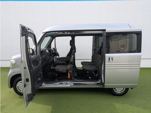 N-VAN L・ホンダセンシング ホンダセンシング/純正ナビ/地デジTV/バックカメラ/DVD再生可能/電格ミラー/Wエアバッグ/両側スライドドア/5ドア/リアプライバシーガラス/キーレス/ドライブレコーダー(10枚目)