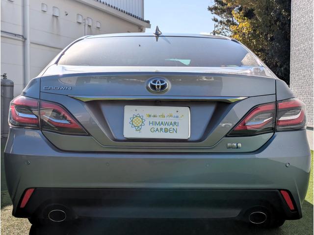 クラウンハイブリッド Ｓ　Ｃパッケージ　メーカーナビ／フルセグ／パノラミックビューモニター／トヨタセーフティーセンス／ＬＥＤヘッドライト／ＢＳＭ／ワンオーナー／スマートキー／ドライブレコーダー／パーキングアシスト／純正１７インチアルミ（18枚目）