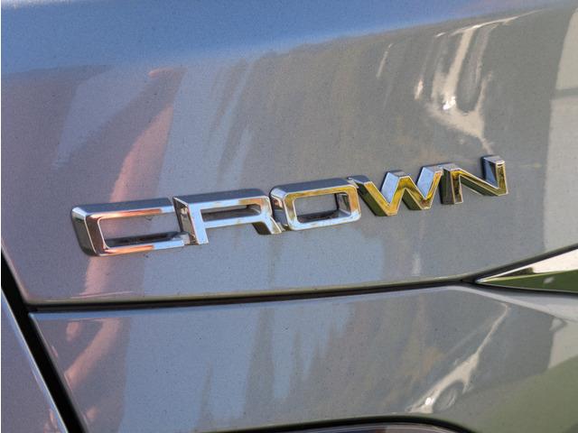 クラウンハイブリッド Ｓ　Ｃパッケージ　メーカーナビ／フルセグ／パノラミックビューモニター／トヨタセーフティーセンス／ＬＥＤヘッドライト／ＢＳＭ／ワンオーナー／スマートキー／ドライブレコーダー／パーキングアシスト／純正１７インチアルミ（29枚目）