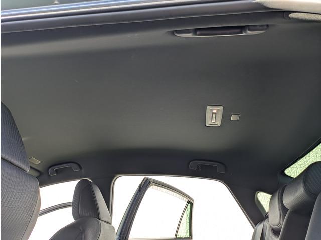 クラウンハイブリッド Ｓ　Ｃパッケージ　メーカーナビ／フルセグ／パノラミックビューモニター／トヨタセーフティーセンス／ＬＥＤヘッドライト／ＢＳＭ／ワンオーナー／スマートキー／ドライブレコーダー／パーキングアシスト／純正１７インチアルミ（66枚目）