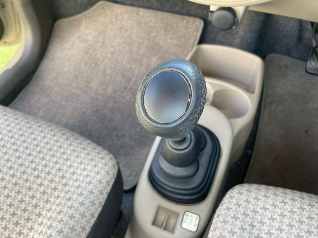 アルト F 5速MT/社外13インチアルミ/LEDヘッドライト/CD/エアコン/キーレス/集中ドアロック/リアプライバシーガラス/車検R8年5月まで/車高調(8枚目)