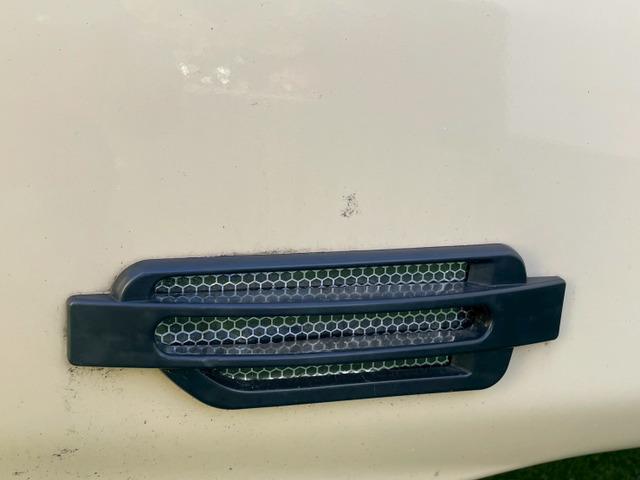 アルト F 5速MT/社外13インチアルミ/LEDヘッドライト/CD/エアコン/キーレス/集中ドアロック/リアプライバシーガラス/車検R8年5月まで/車高調(27枚目)