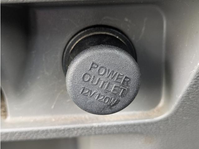 ＮＶ３５０キャラバンバン スーパーロングＤＸターボ　スーパーロング／ハイルーフ／ディーゼルターボ／５ドア／両側スライドドア／６人乗り／バックカメラ／６人乗り／ＥＴＣ／ドライブレコーダー／４ＷＤ／ＡＢＳ／エアコン／ＡＴ（41枚目）