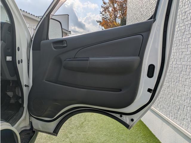 ＮＶ３５０キャラバンバン スーパーロングＤＸターボ　スーパーロング／ハイルーフ／ディーゼルターボ／５ドア／両側スライドドア／６人乗り／バックカメラ／６人乗り／ＥＴＣ／ドライブレコーダー／４ＷＤ／ＡＢＳ／エアコン／ＡＴ（62枚目）