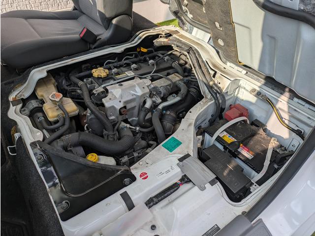 ＮＶ３５０キャラバンバン スーパーロングＤＸターボ　スーパーロング／ハイルーフ／ディーゼルターボ／５ドア／両側スライドドア／６人乗り／バックカメラ／６人乗り／ＥＴＣ／ドライブレコーダー／４ＷＤ／ＡＢＳ／エアコン／ＡＴ（65枚目）