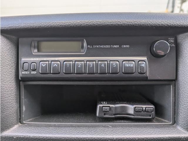 ＮＶ３５０キャラバンバン ロングＤＸターボ　３ペダルＭＴ／５ドア／両側スライドドア／ディーゼルターボ／荷室床板張り／積載量１．２５ｔ／ロング／４ナンバー／３人乗り／ＥＴＣ／キーレス／エアコン／エアバッグ（11枚目）