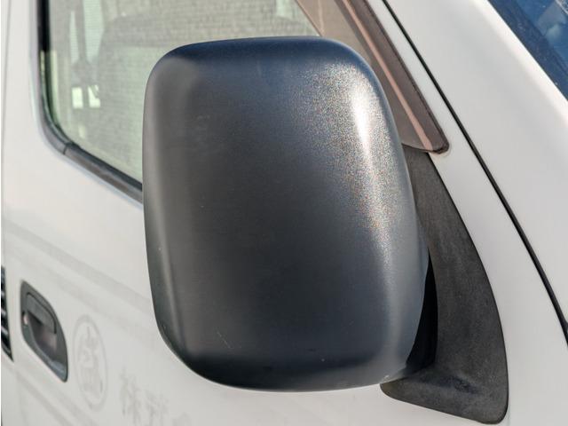 ＮＶ３５０キャラバンバン ロングＤＸターボ　３ペダルＭＴ／５ドア／両側スライドドア／ディーゼルターボ／荷室床板張り／積載量１．２５ｔ／ロング／４ナンバー／３人乗り／ＥＴＣ／キーレス／エアコン／エアバッグ（21枚目）
