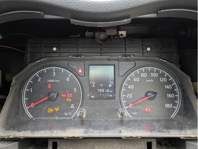 ＮＶ３５０キャラバンバン ロングＤＸターボ　３ペダルＭＴ／５ドア／両側スライドドア／ディーゼルターボ／荷室床板張り／積載量１．２５ｔ／ロング／４ナンバー／３人乗り／ＥＴＣ／キーレス／エアコン／エアバッグ（34枚目）