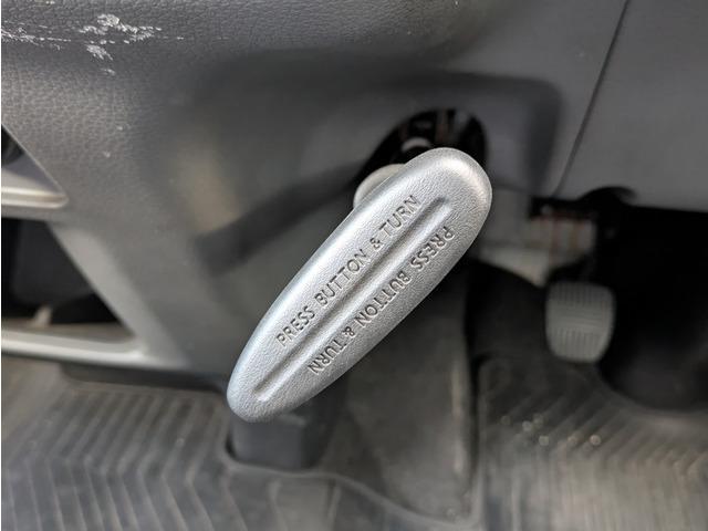 ＮＶ３５０キャラバンバン ロングＤＸターボ　３ペダルＭＴ／５ドア／両側スライドドア／ディーゼルターボ／荷室床板張り／積載量１．２５ｔ／ロング／４ナンバー／３人乗り／ＥＴＣ／キーレス／エアコン／エアバッグ（38枚目）