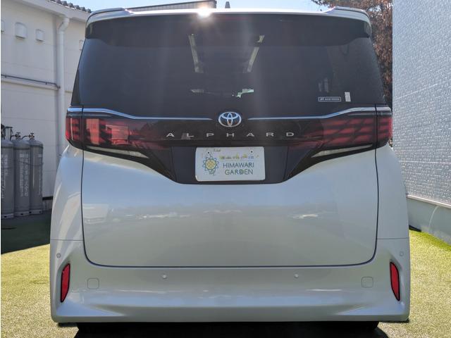 アルファード Z ユニバーサルステップ/リアエンターテイメント/黒革シート/純正ナビ/フルセグ/トヨタセーフティーセンス/BSM/パノラミックビューモニター/両側パワースライドドア/LEDヘッドライト/スマートキー(17枚目)