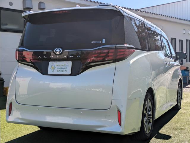 アルファード Z ユニバーサルステップ/リアエンターテイメント/黒革シート/純正ナビ/フルセグ/トヨタセーフティーセンス/BSM/パノラミックビューモニター/両側パワースライドドア/LEDヘッドライト/スマートキー(18枚目)