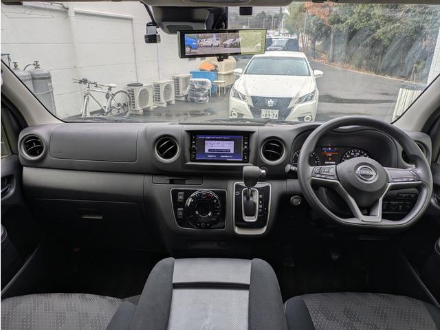 キャラバン ロングプレミアムＧＸ　ディーゼルターボ／パワースライドドア／エマージェンシーブレーキ／アラウンドビューモニター／ナビ／ＴＶ／インテリキー／プッシュスタート／社外１７インチアルミ／ドライブレコーダー（6枚目）