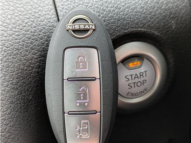 キャラバン ロングプレミアムＧＸ　ディーゼルターボ／パワースライドドア／エマージェンシーブレーキ／アラウンドビューモニター／ナビ／ＴＶ／インテリキー／プッシュスタート／社外１７インチアルミ／ドライブレコーダー（14枚目）