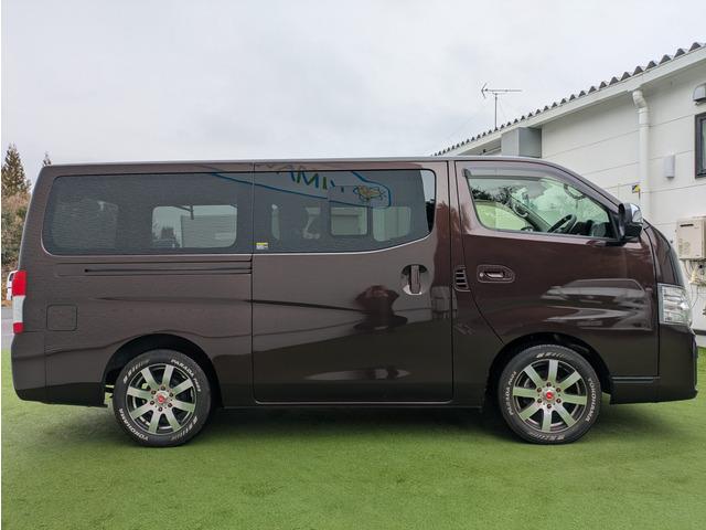 キャラバン ロングプレミアムＧＸ　ディーゼルターボ／パワースライドドア／エマージェンシーブレーキ／アラウンドビューモニター／ナビ／ＴＶ／インテリキー／プッシュスタート／社外１７インチアルミ／ドライブレコーダー（20枚目）