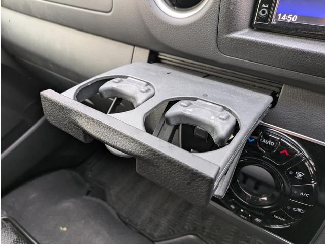 キャラバン ロングプレミアムＧＸ　ディーゼルターボ／パワースライドドア／エマージェンシーブレーキ／アラウンドビューモニター／ナビ／ＴＶ／インテリキー／プッシュスタート／社外１７インチアルミ／ドライブレコーダー（53枚目）